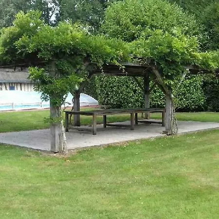 Les Tilleuls Ferienhaus Le Planquay